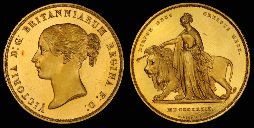 1839 Victoria 'Una and the Lion' five-pound gold proof, obverse and reverse — the Smithsonian's example of the same issue; the tracked specimen is NGC PR66 Ultra Cameo