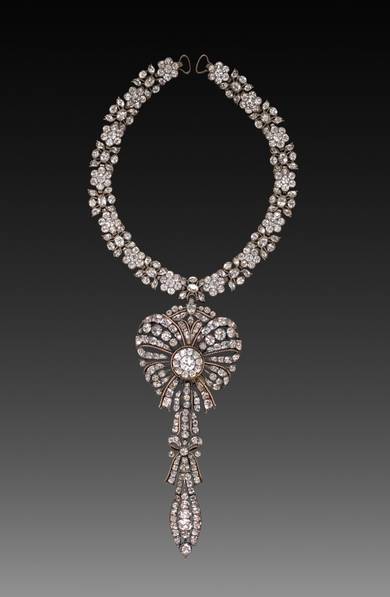 A diamond necklace with a pendant, made about 1775 to 1795, from the Cleveland Museum of Art. It illustrates the category and is not a priced item.